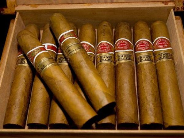 Top 7 Places in the World to Smoke a Cigar