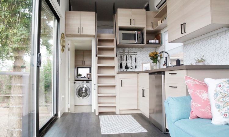 Save Money: Live In A Tiny House